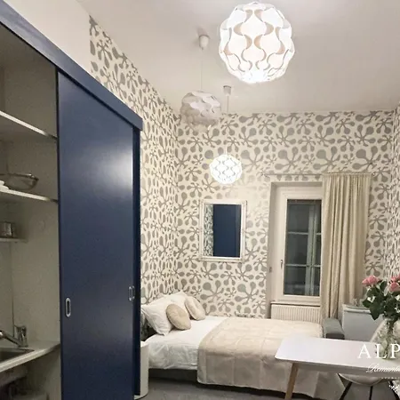Alpha Romantic Suites Ljubljana Exterior photo