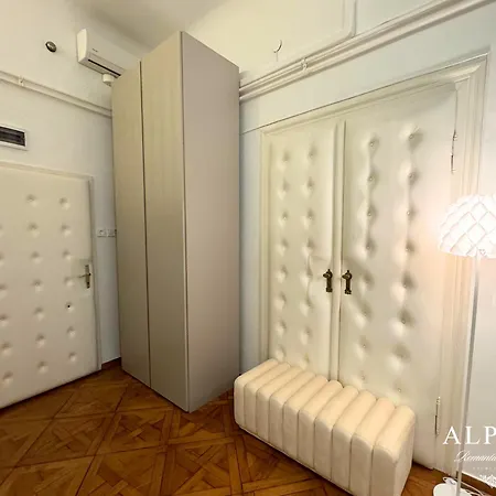 Alpha Romantic Suites Ljubljana Room photo