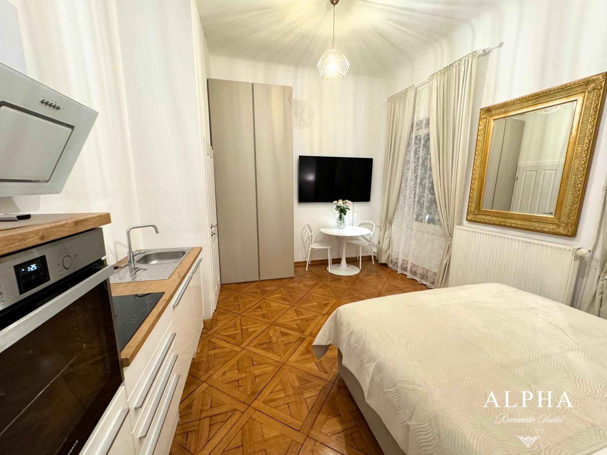 Apartment Alpha Romantic