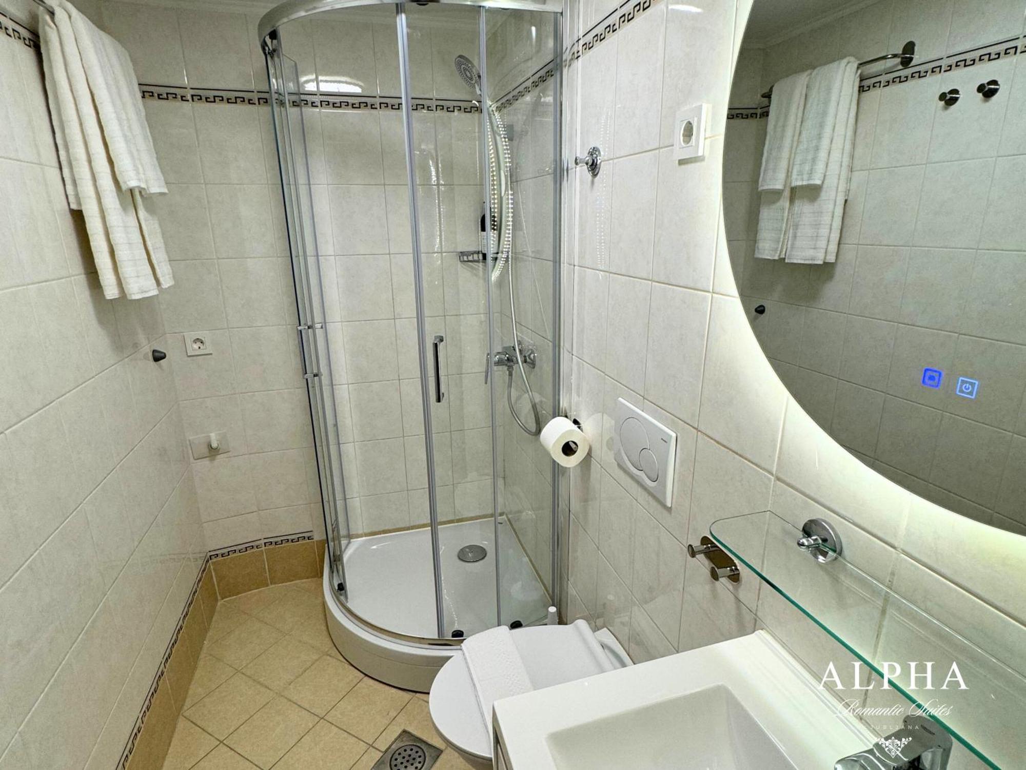 Apartment Alpha Romantic